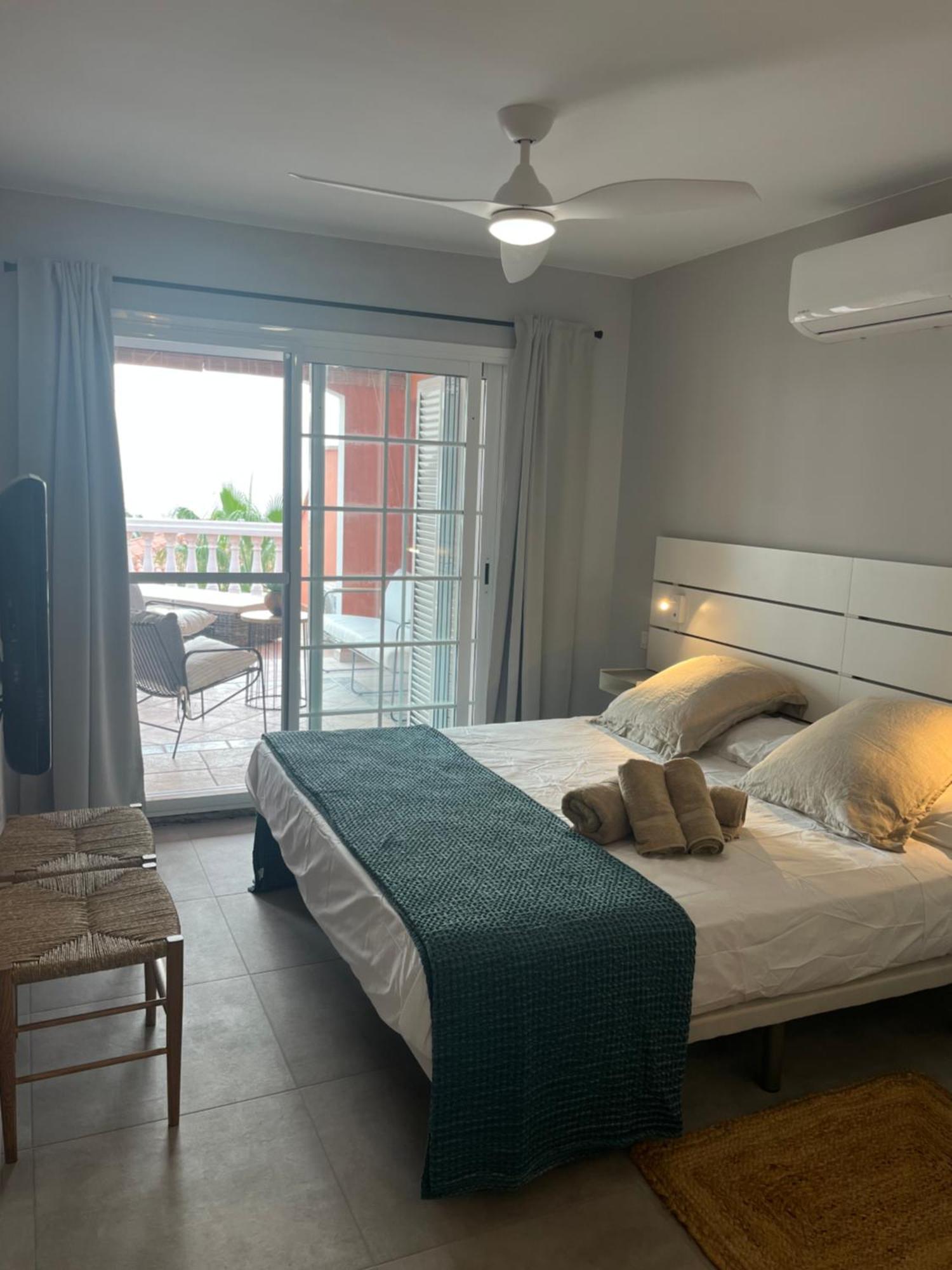 Playa Del Duque-Amazing Views 2 Bedroom Costa Adeje  Exterior foto